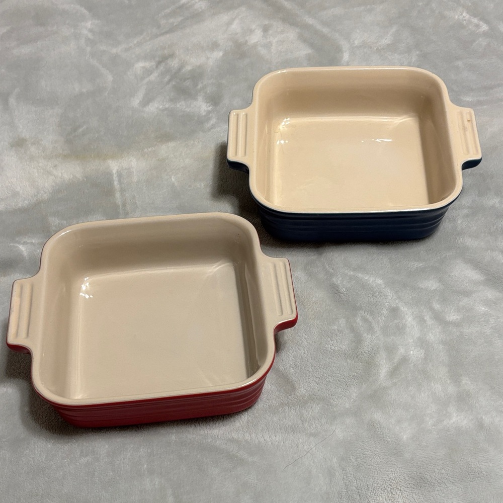 Set of 2 Le Creuset Heritage Small Square Stoneware Bakeware